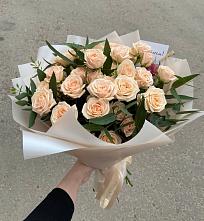 Букет Кремовые розы Латте в Гидроузел