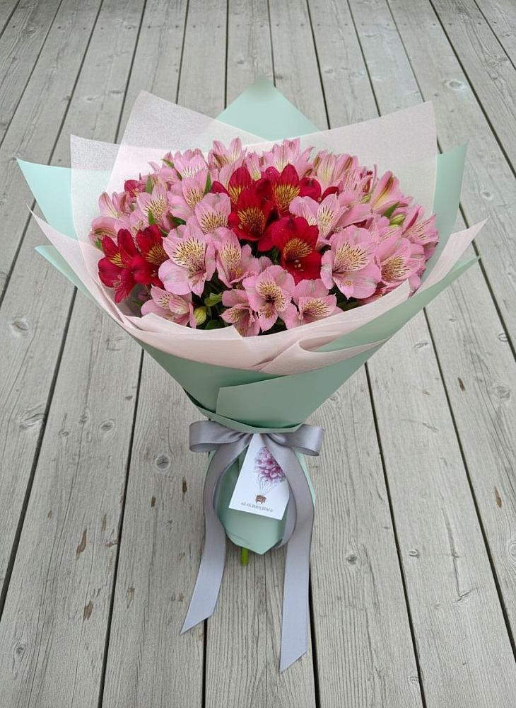 Букет цветов из: Альстромерии в Гидроузел