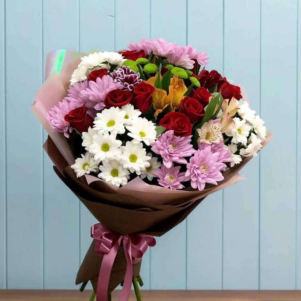 Букет цветов из: Розы, Хризантемы и Альстромерии в Гидроузел