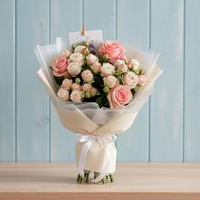 Букет цветов из:  Розы в Гидроузел