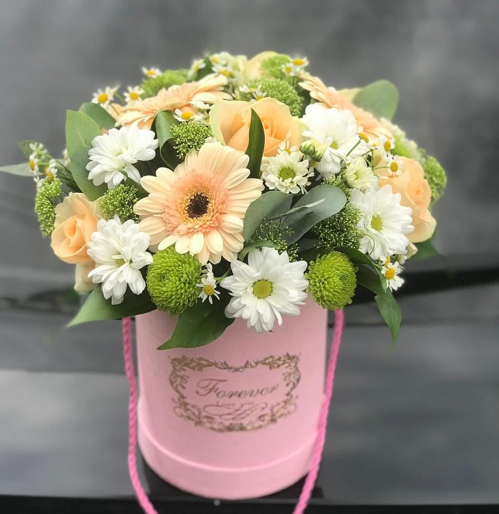 Цветочная композиция из Розы, Герберы и Хризантемы в шляпной коробке в Гидроузел