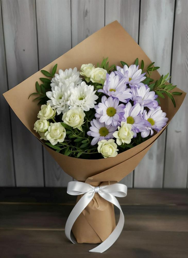 Букет цветов из: Хризантемы и Розы в Гидроузел